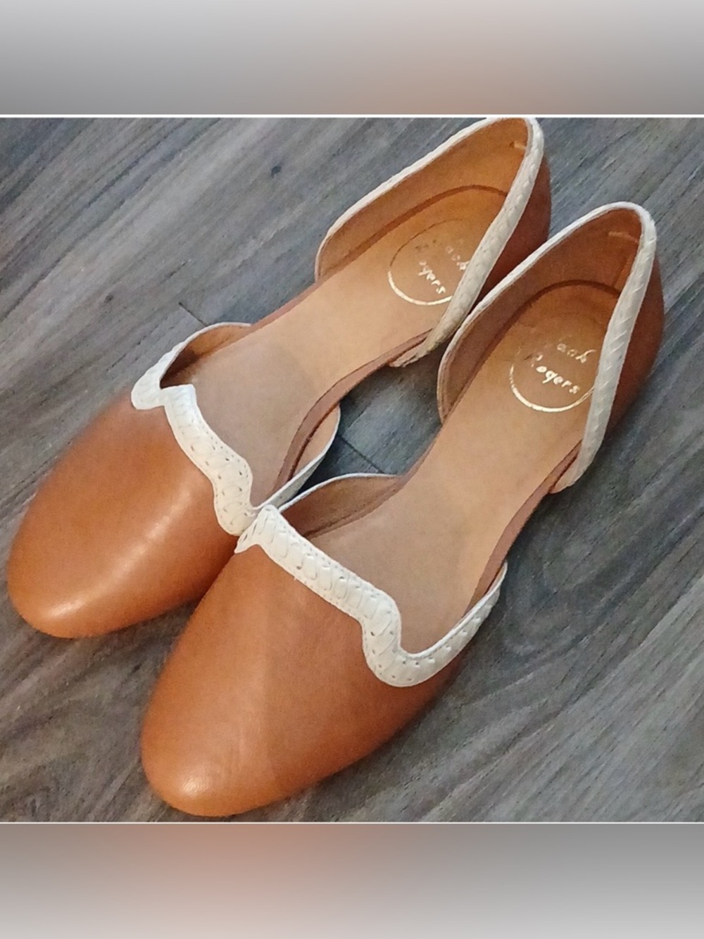 Jack Rodger’s Contessa Leather Slides in Tan and White